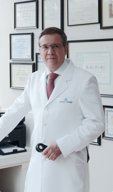 Fellowship - Dr. Gabriel Gontijo Dermatologista